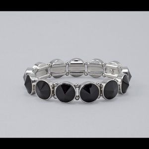 BLACK STONE STATION STRETCH BRACELET